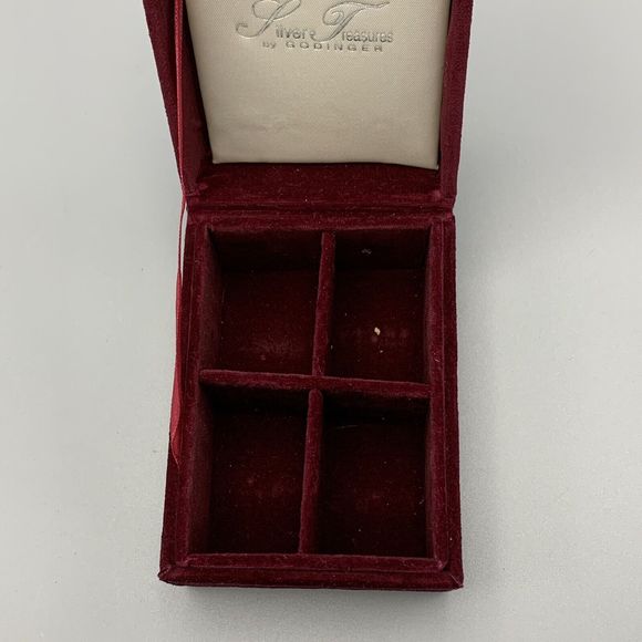 Vtg Silver Treasures by Godinger Grape Cluster 4 Napkin Rings in Box Silverplate - Picture 9 of 16